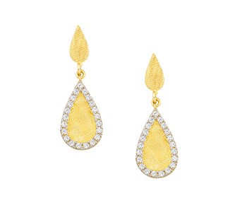 Gold earrings in 14K with stones
										